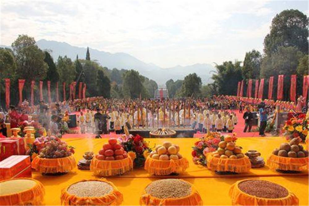 上海墓地谈墓园可以祭祀吗?有哪些细节要注意?